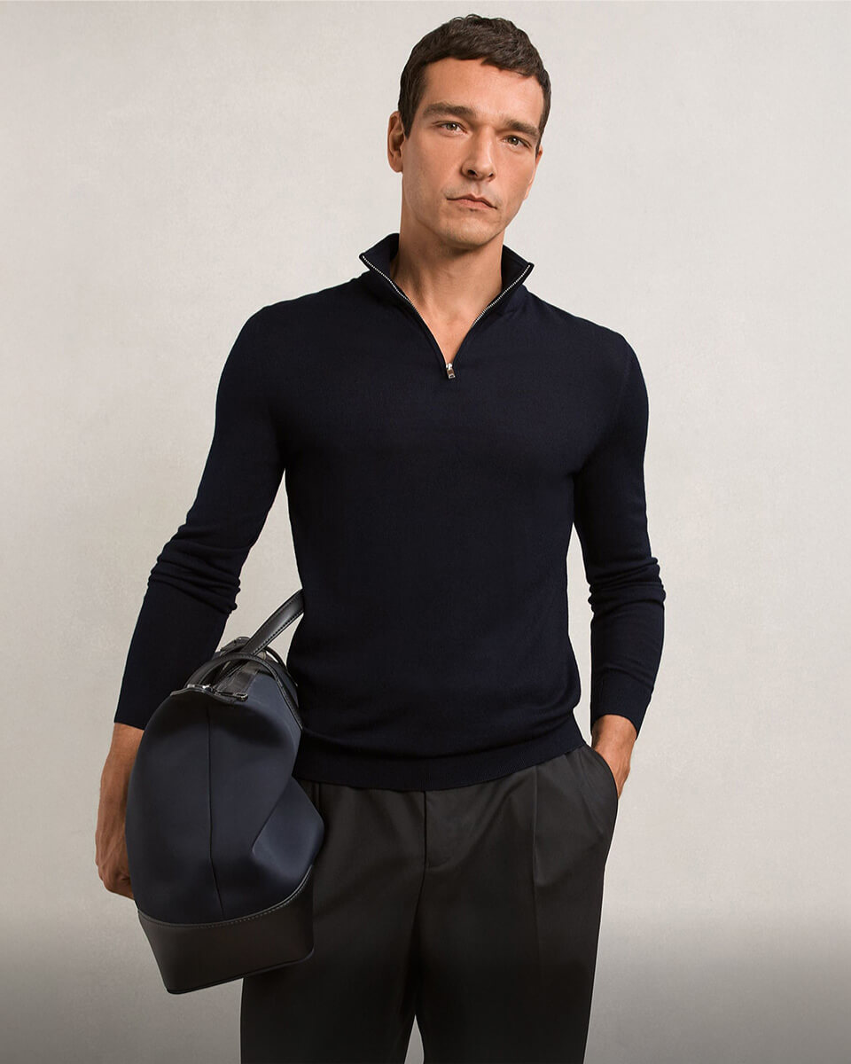 ملابس تريكو