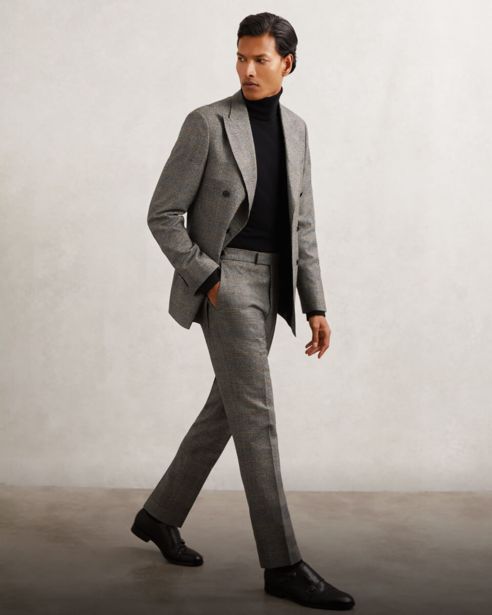 ملابس الخياطة