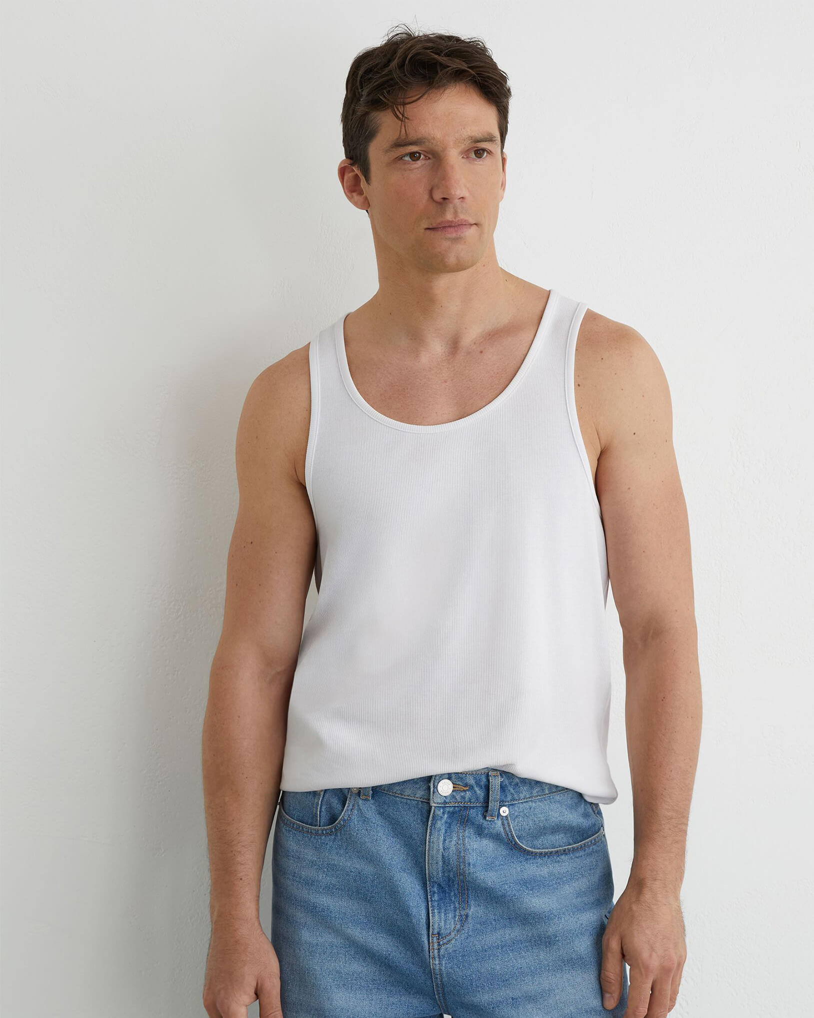 CREW NECK T-SHIRTS